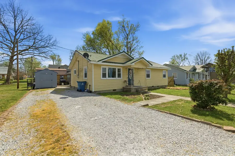 311 Madison St, Manchester, TN 37355 - #2