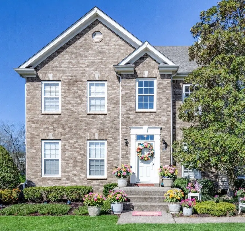 1002 Mckenna Dr, Thompsons Station, TN 37179 - #1