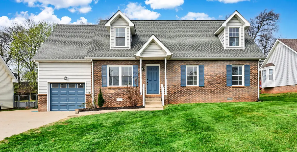 1402 Marla Ct, Clarksville, TN 37042 - #1