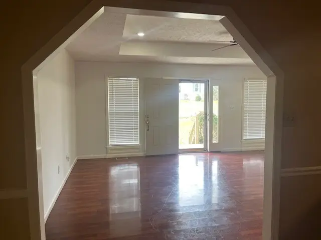 1180 White Dr, Lewisburg, TN 37091 - #3