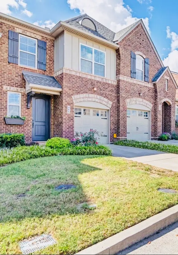 409 Waterbrook Dr, Mount Juliet, TN 37122