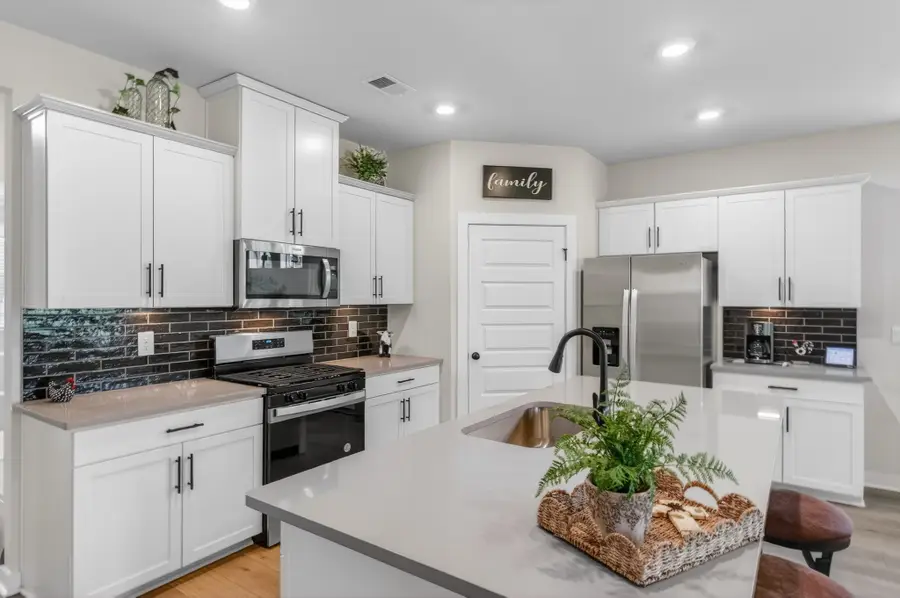 1132 Stoney Brook Bnd Pvt, Gallatin, TN 37066 - #3