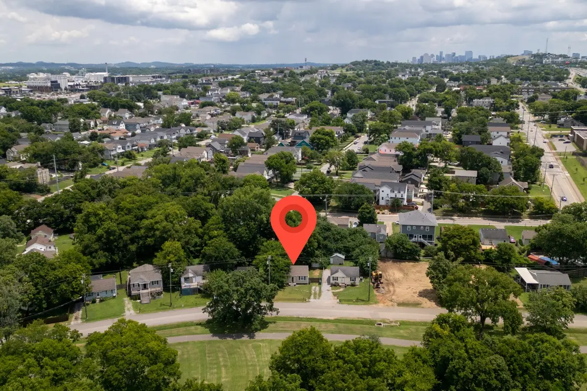 712 Delray Dr, Nashville, TN 37209 - #1