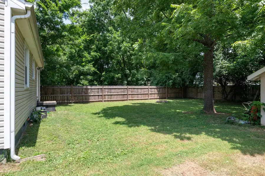 712 Delray Dr, Nashville, TN 37209 - #3