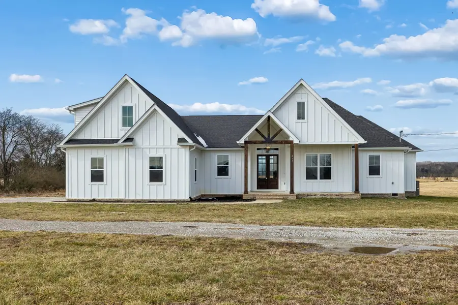 213 Jack Pickle Rd, Lewisburg, TN 37091 - #2