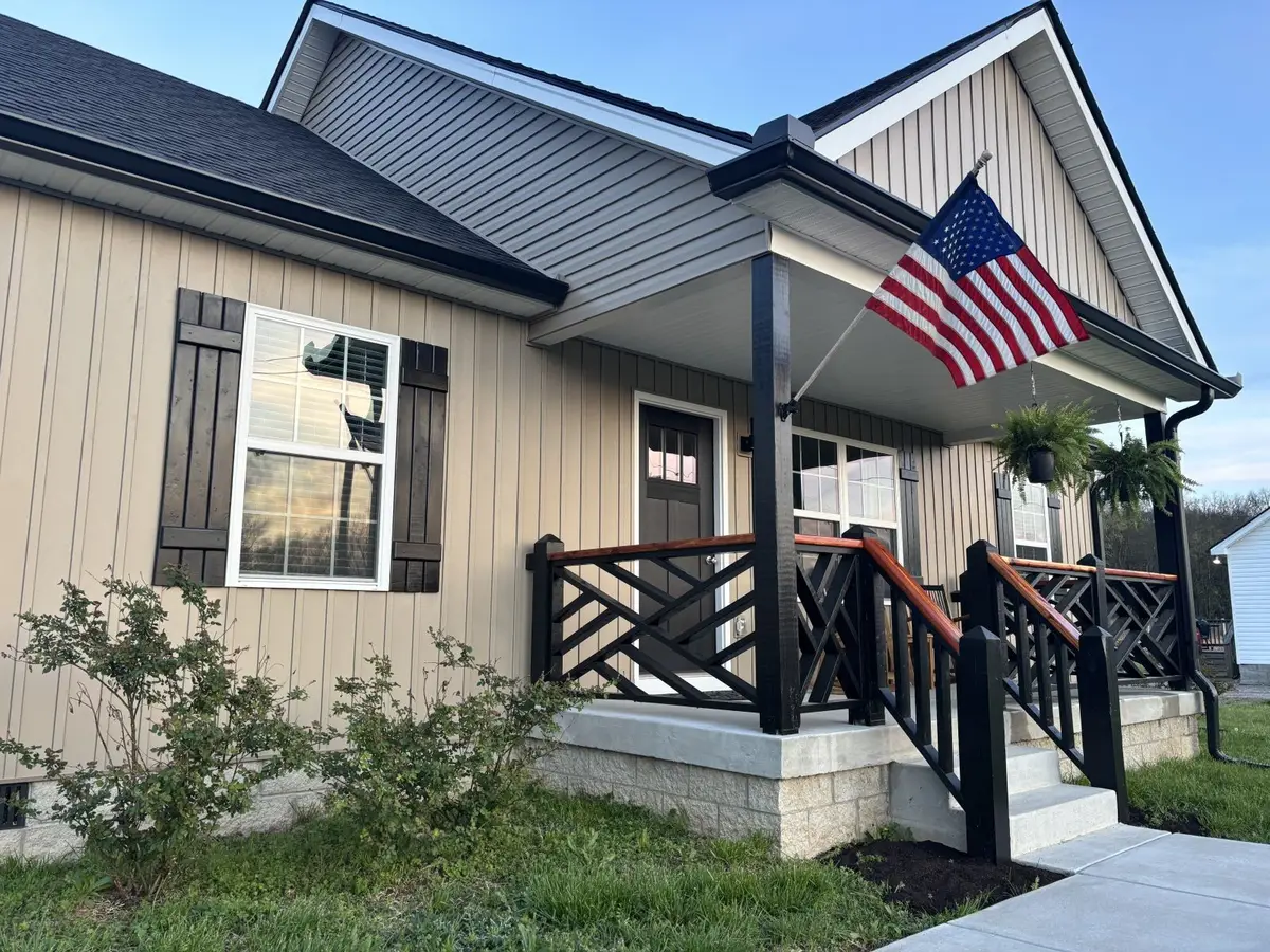 3036 Tunnell Hill Rd, Cornersville, TN 37047 - #1