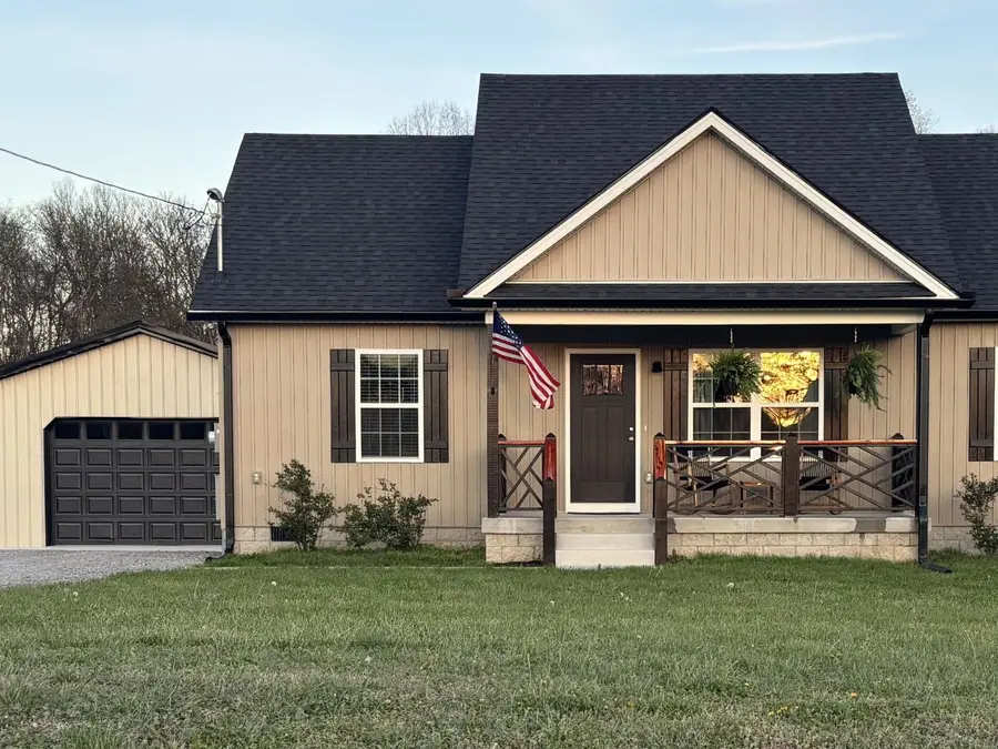 3036 Tunnell Hill Rd, Cornersville, TN 37047 - #2