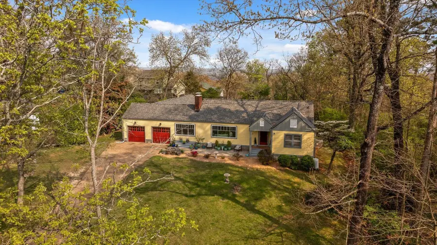 204 Hilltop Drive, Chattanooga, TN 37411 - #2