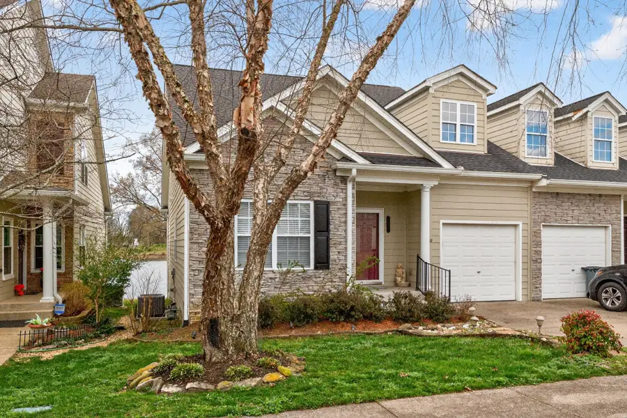 257 Harbor Village Dr, Madison, TN 37115 - #2