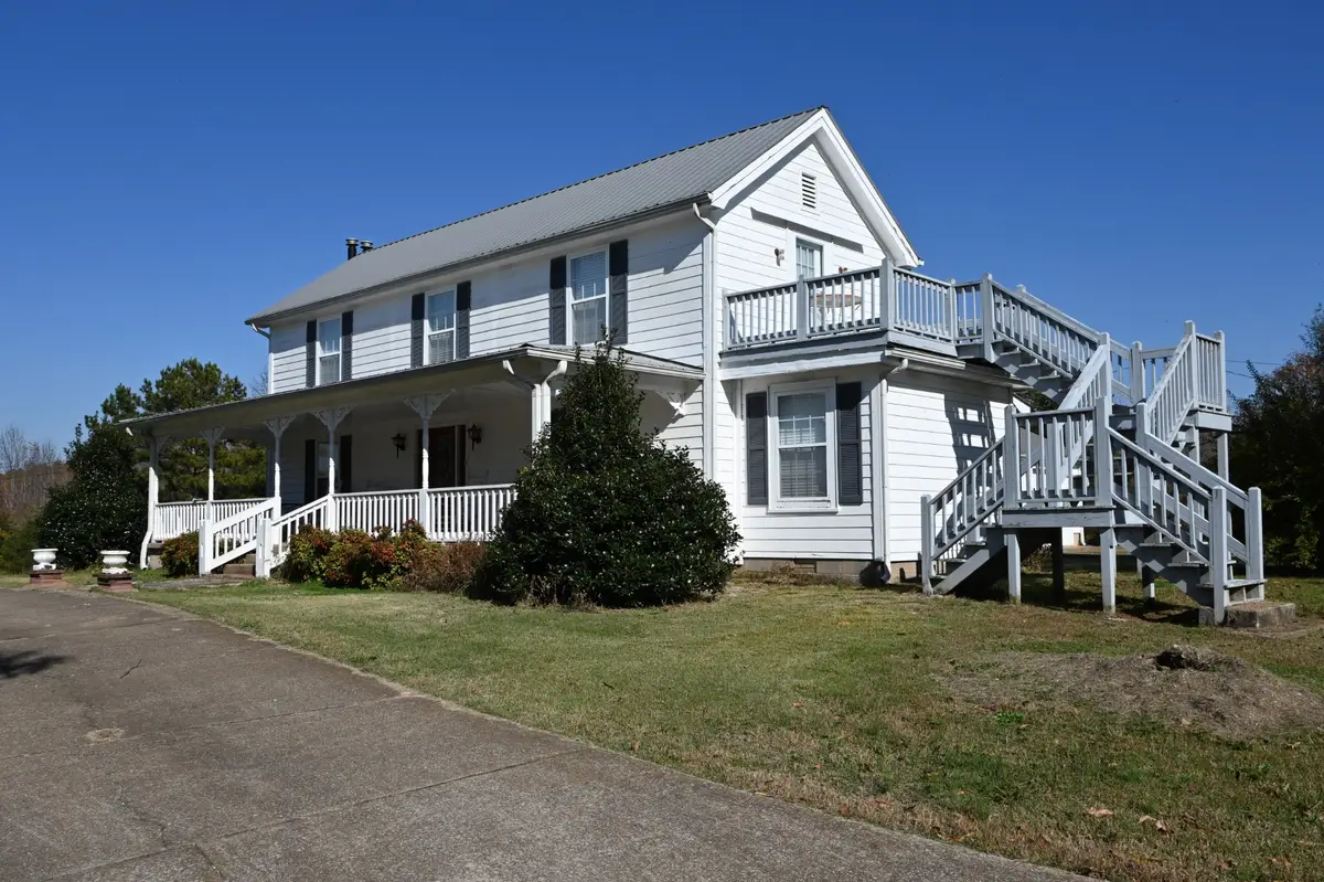 489 Doyle Rd, Linden, TN 37096 - #1