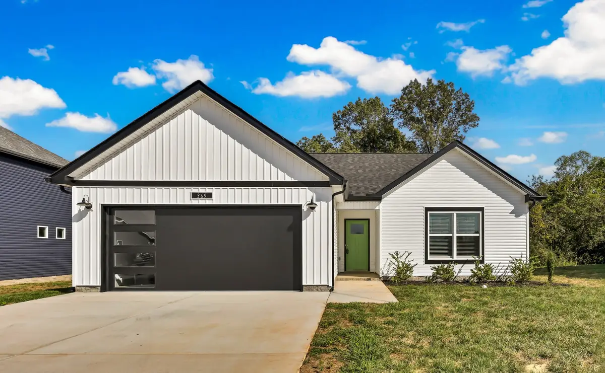 2689 Brewster Dr, Clarksville, TN 37042 - #1