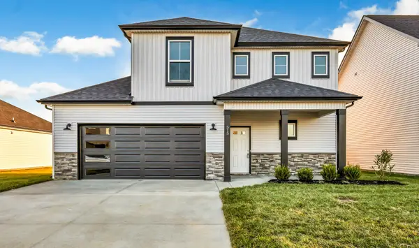 2685 Brewster Dr, Clarksville, TN 37042