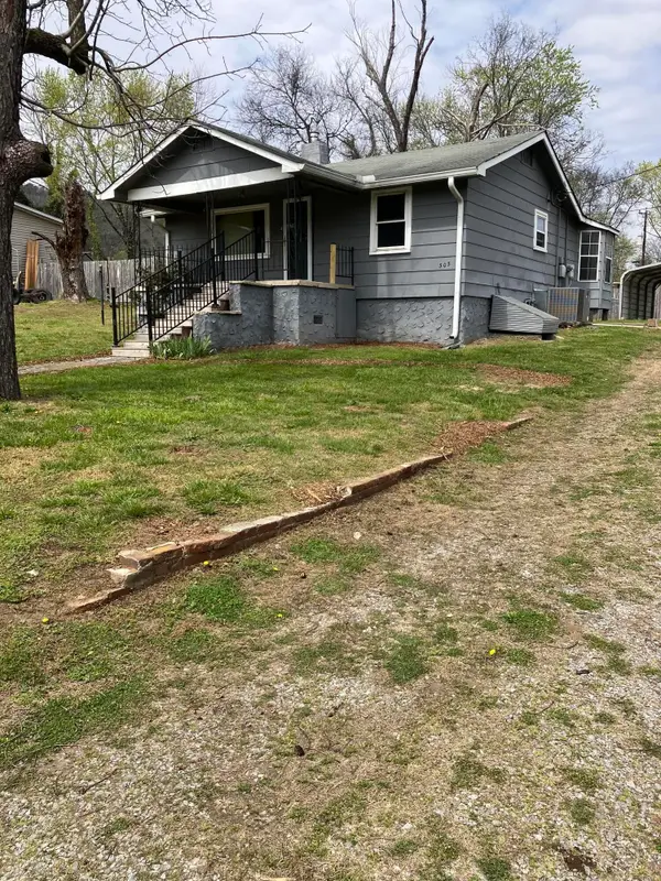 303 Main Street, Soddy Daisy, TN 37379