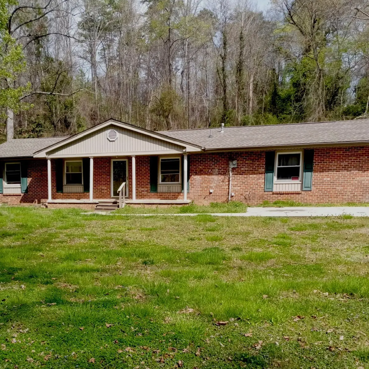 205 Park Dr, Dayton, TN 37321 - #1