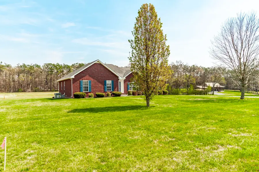7535 Swift Rd, Greenbrier, TN 37073 - #3