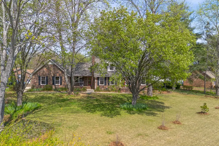 1802 London Ave, Murfreesboro, TN 37129 - #2