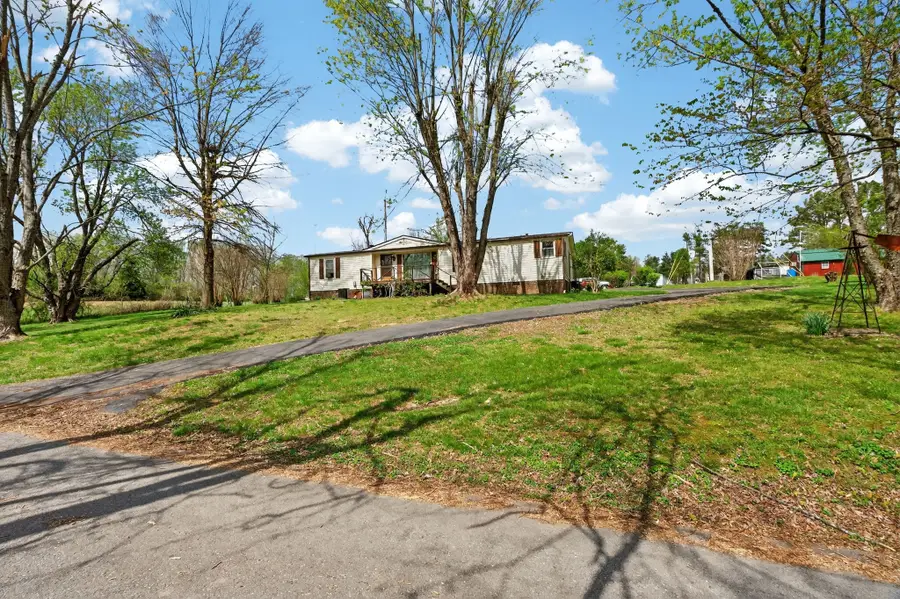 195 Mitchell Rd, Portland, TN 37148 - #2