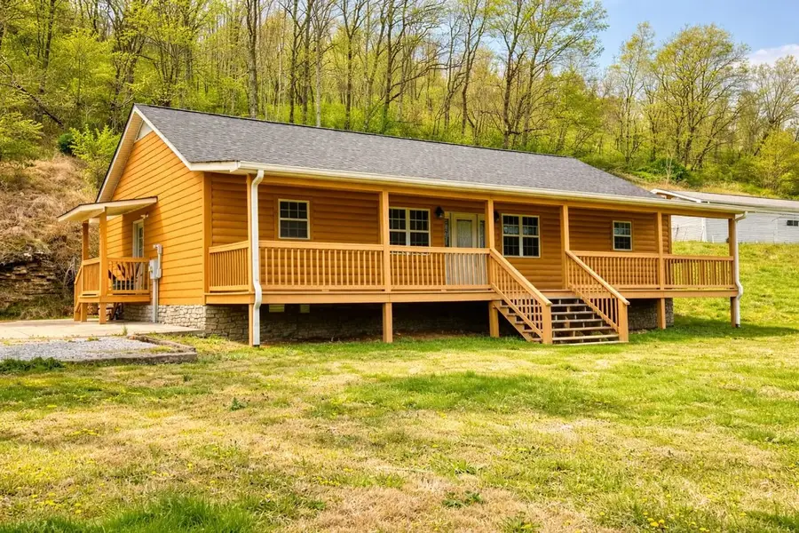 92 Defeated Creek Hwy, Carthage, TN 37030 - #2