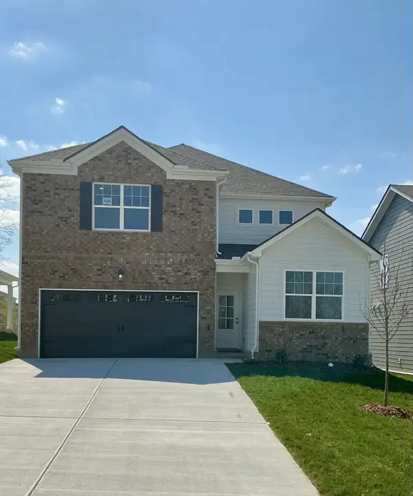 1082 Large Poppy Dr, La Vergne, TN 37086