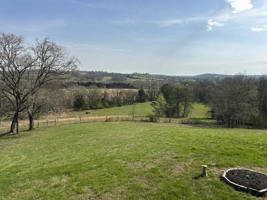 579 Ford Rd, Lebanon, TN 37087 - #3