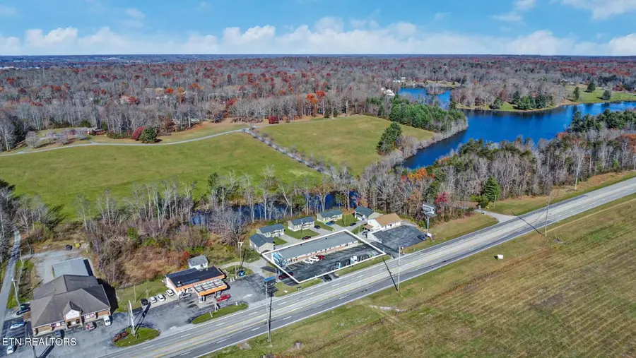 801 Peavine Rd, Crossville, TN 38571 - #3