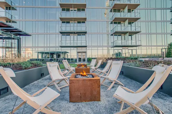 1212 Laurel St #807, Nashville, TN 37203