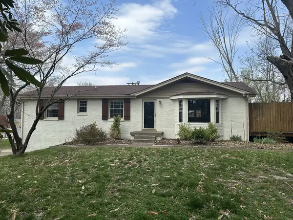 130 Alfred Dr, Clarksville, TN 37043