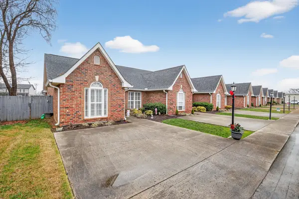 617 E Lane St, Shelbyville, TN 37160