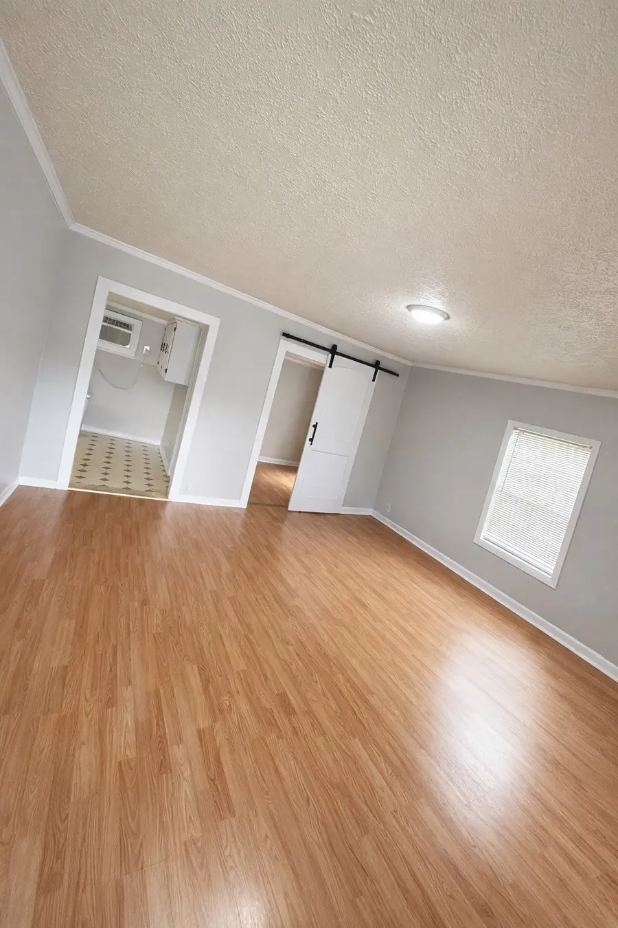 311 S Mark Twain St, Gainesboro, TN 38562 - #3