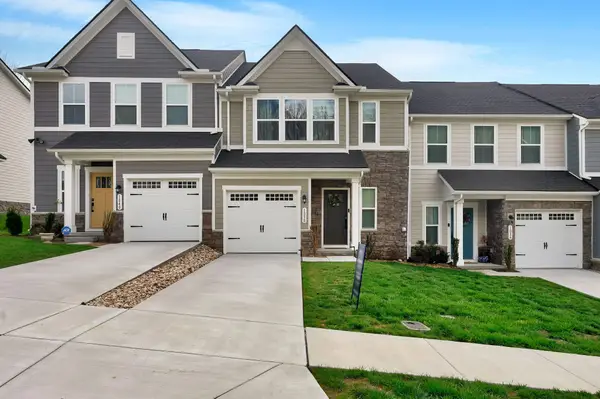 1038 Mountain View Dr, Thompsons Station, TN 37179