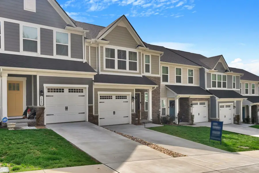 1038 Mountain View Dr, Thompsons Station, TN 37179 - #3