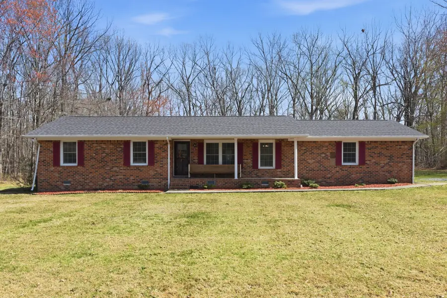 646 Circle Dr, Manchester, TN 37355 - #2