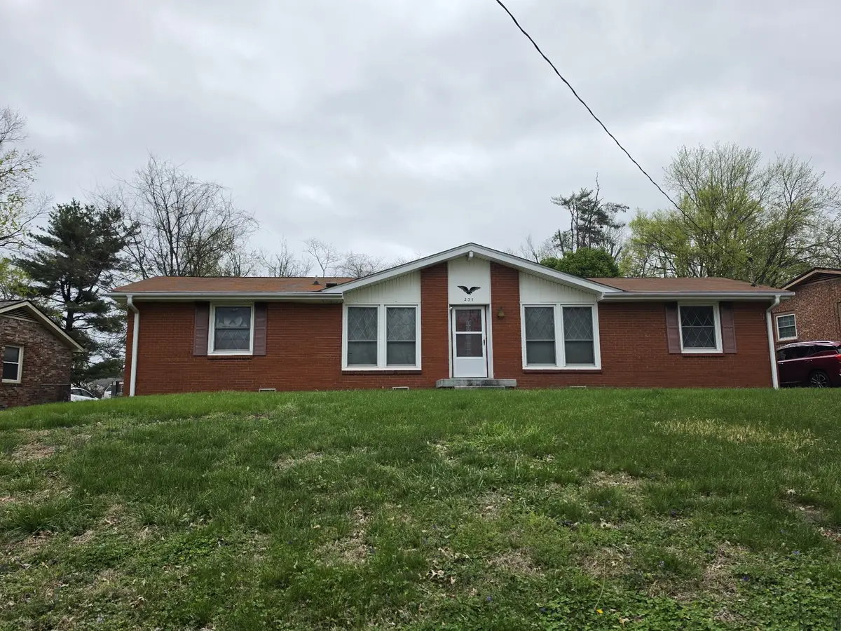 207 Blue Ridge Dr, Old Hickory, TN 37138 - #1