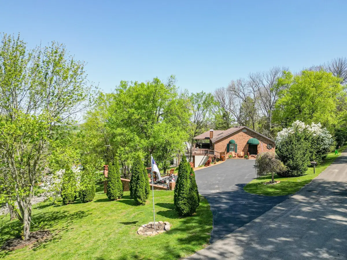 204 Hogan Ln, Columbia, TN 38401 - #1