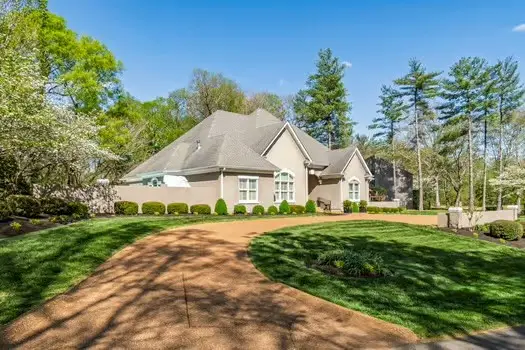 203 Kippsford Pond Rd, Columbia, TN 38401 - #2