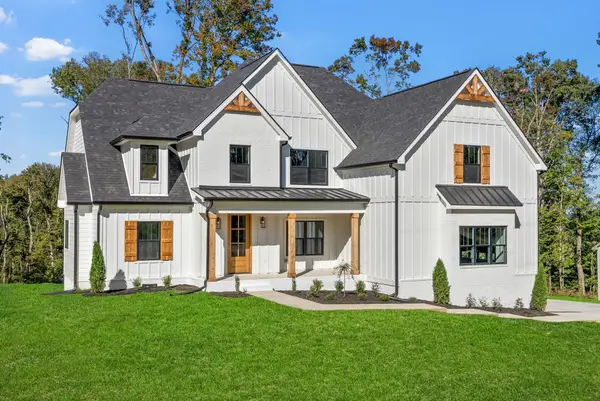 1808 Gholson Rd, Clarksville, TN 37043