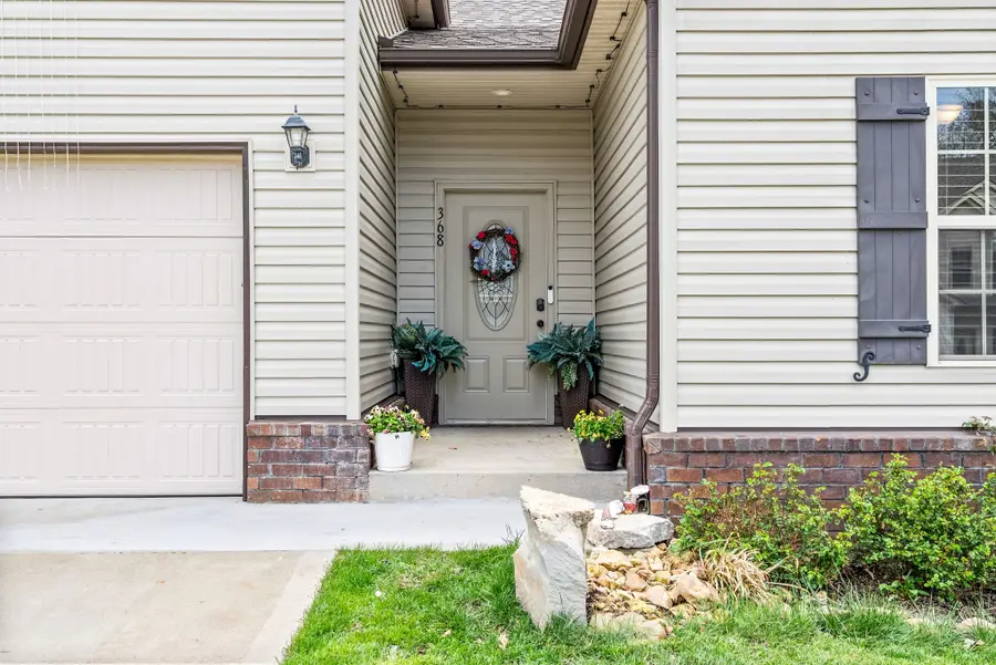 368 Barry Dr, Clarksville, TN 37040 - #3