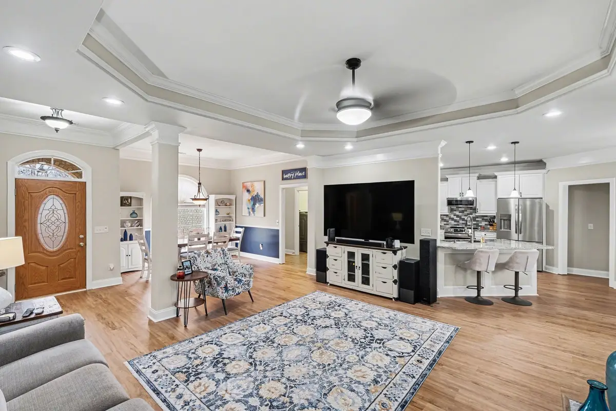 1213 Lake Marie Rd, Gallatin, TN 37066 - #1