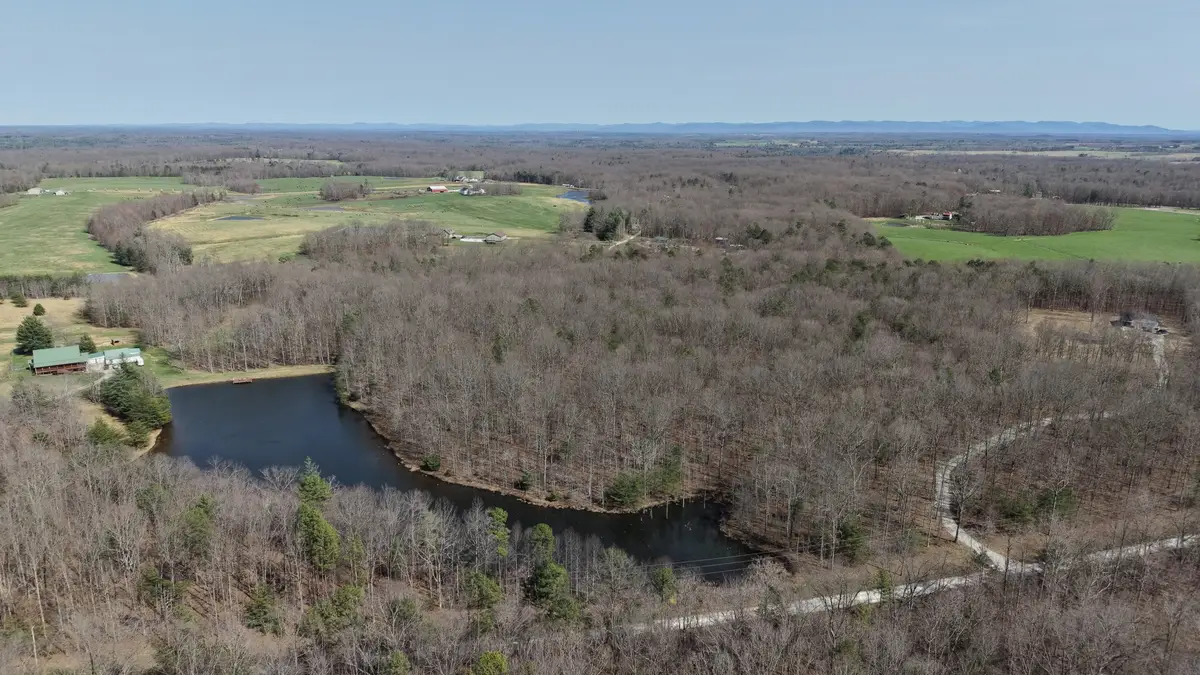 738 River Bluff Rd, Jamestown, TN 38556 - #1