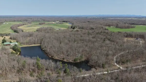 738 River Bluff Rd, Jamestown, TN 38556