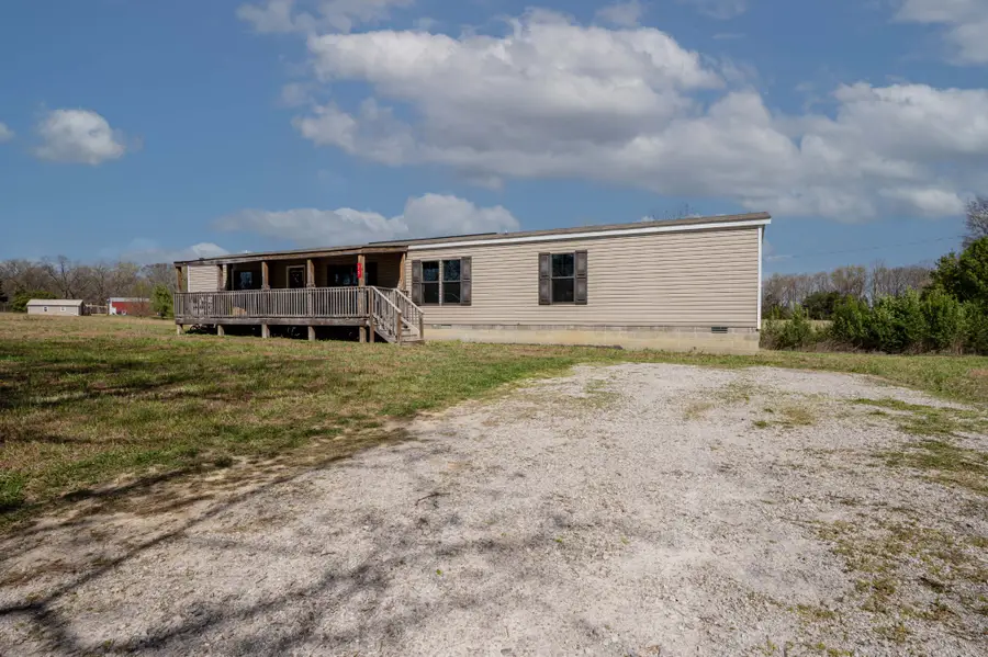 75 Concord Rd, McMinnville, TN 37110 - #2