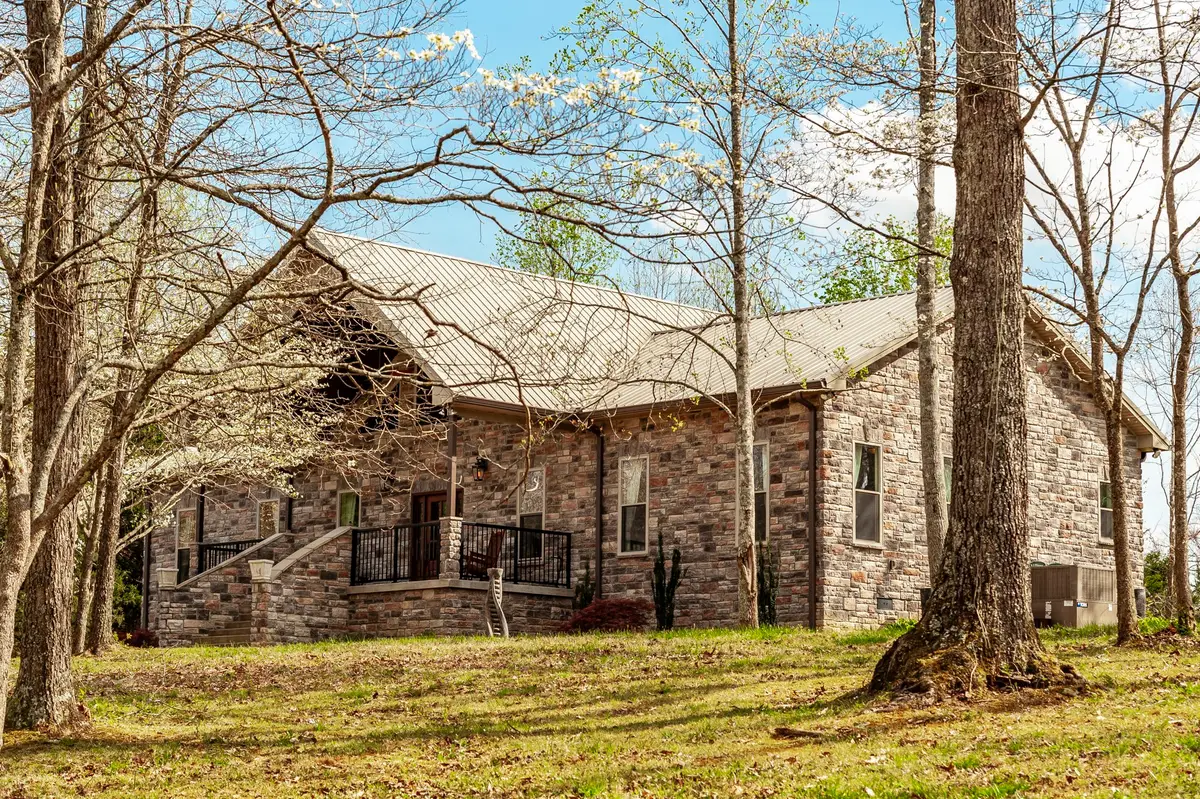 3376 Highway 52 E, Bethpage, TN 37022 - #1