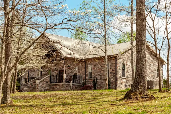 3376 Highway 52 E, Bethpage, TN 37022