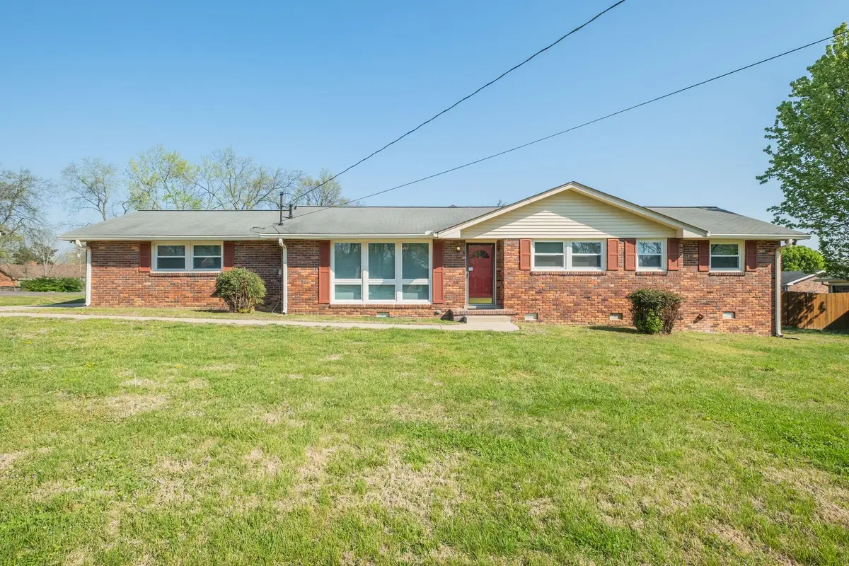 141 Hickory Heights Dr, Hendersonville, TN 37075 - #1