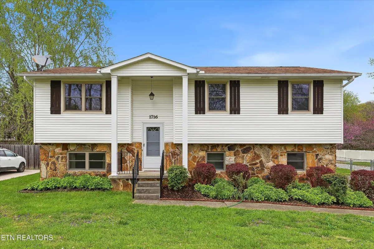 1716 Campfire Drive, Knoxville, TN 37931 - #1