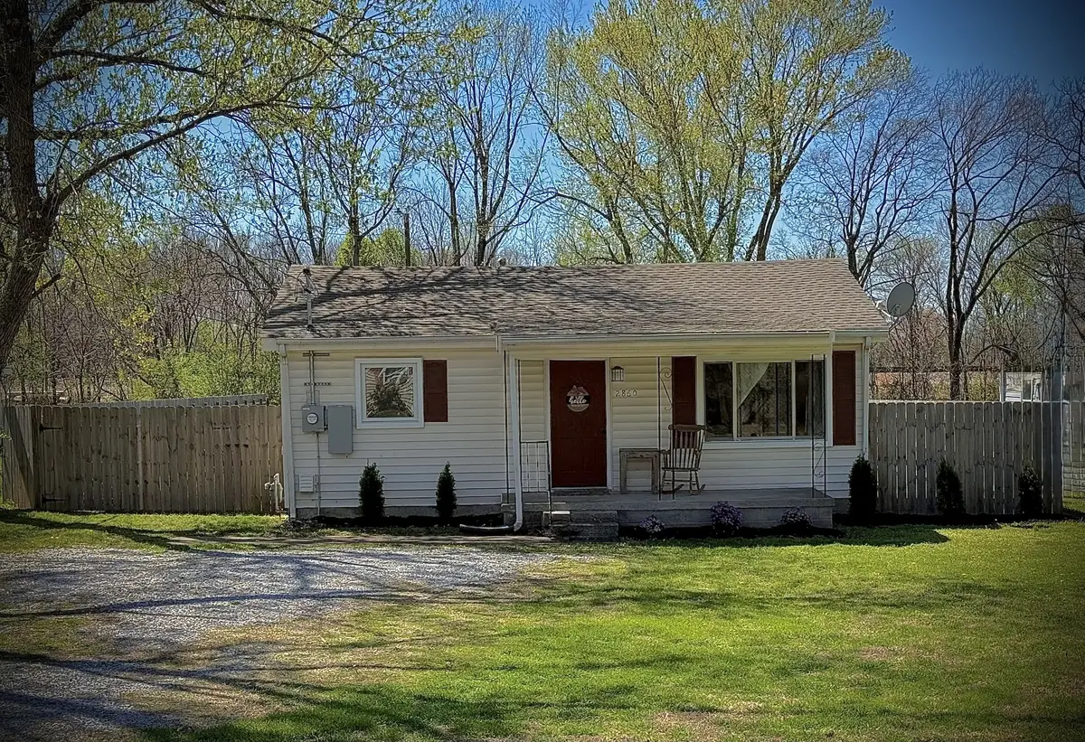 2860 Old Greenbrier Pike, Greenbrier, TN 37073 - #1