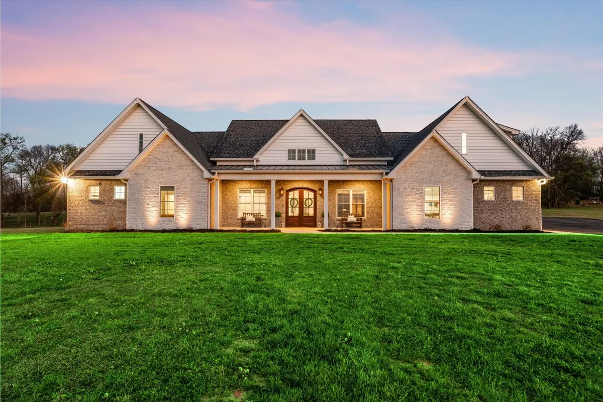 4057 Calista Rd, Cross Plains, TN 37049 - #1