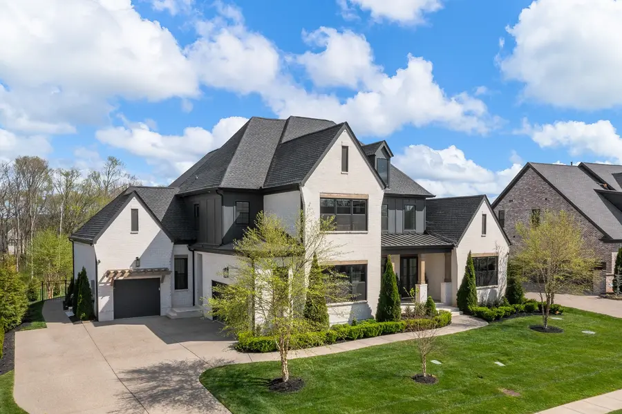 5582 Hardeman Springs Blvd, Arrington, TN 37014 - #2