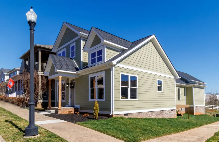 329 Augusta Ave, Pleasant View, TN 37146 - #2