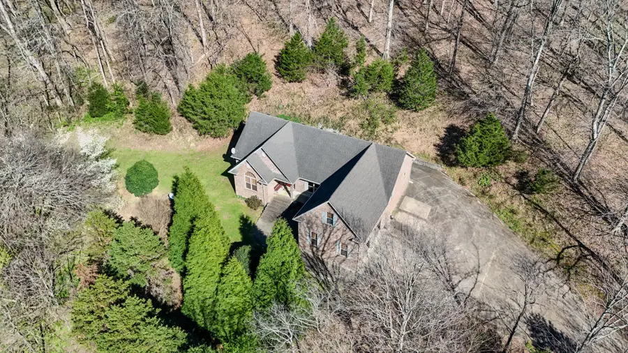 410 Britton Hollow Rd, Pulaski, TN 38478 - #2